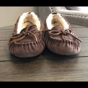 Brown ugh moccasin size 8 women